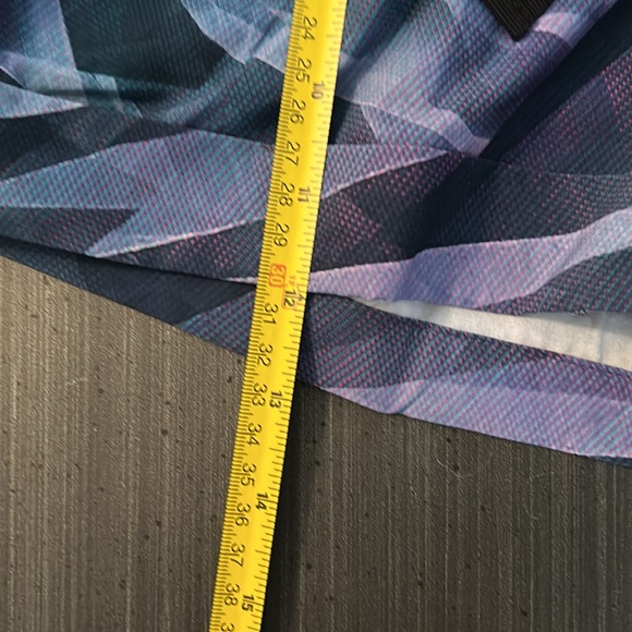 Lululemon dress shorts - Picture 2 of 5